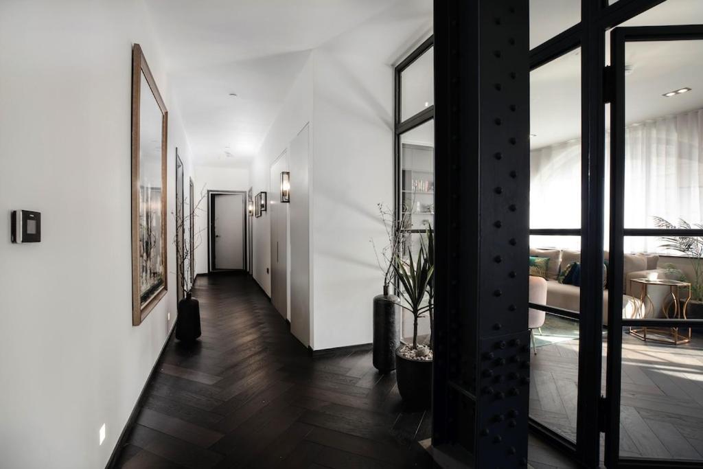 WISH GRANTED! SUPERB DESIGN HOME OFF Covent Garden Londen Buitenkant foto