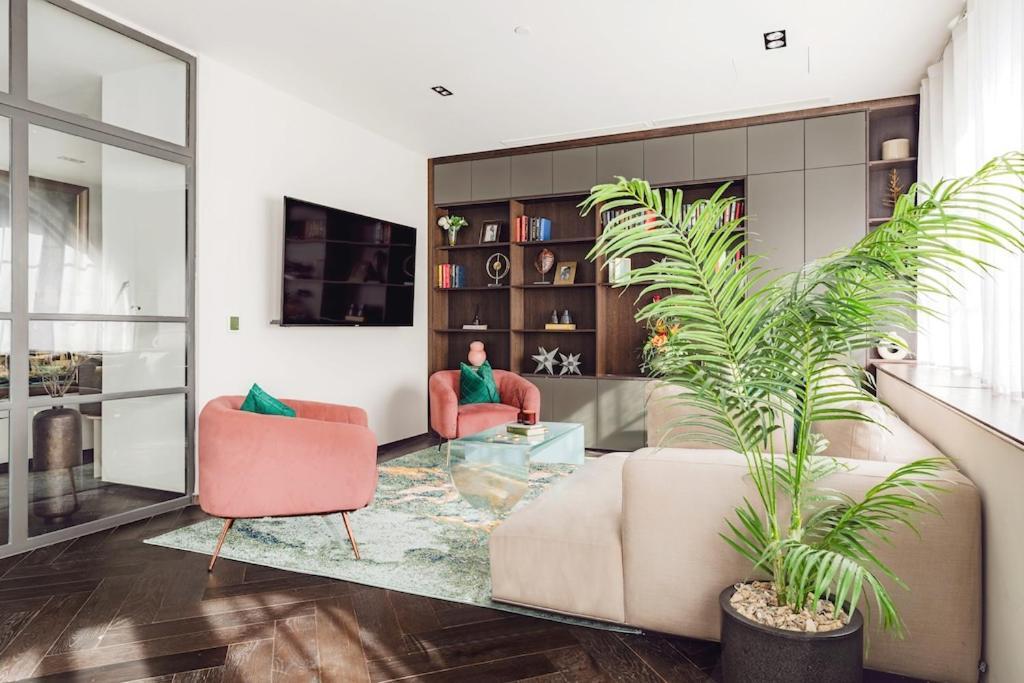 WISH GRANTED! SUPERB DESIGN HOME OFF Covent Garden Londen Buitenkant foto